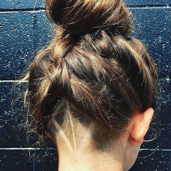 Meet your Posher, Carlotta - Picture 1 of 1